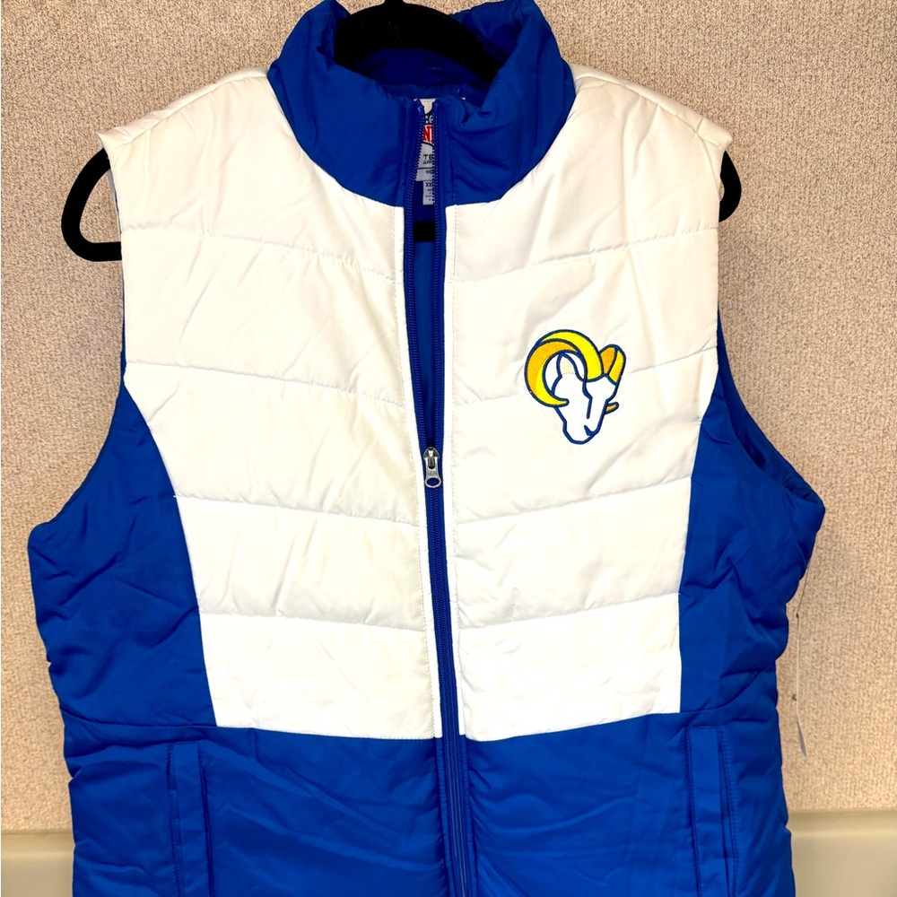 Los Angeles Rams NFL G-III Women's Full-Zip Puffer Vest